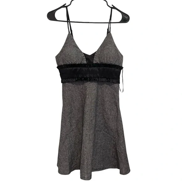 y2k wet seal gray and black baby doll v neck dress medium - Picture 2 of 9